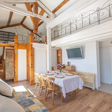 La Du Mas Lachamp Villa